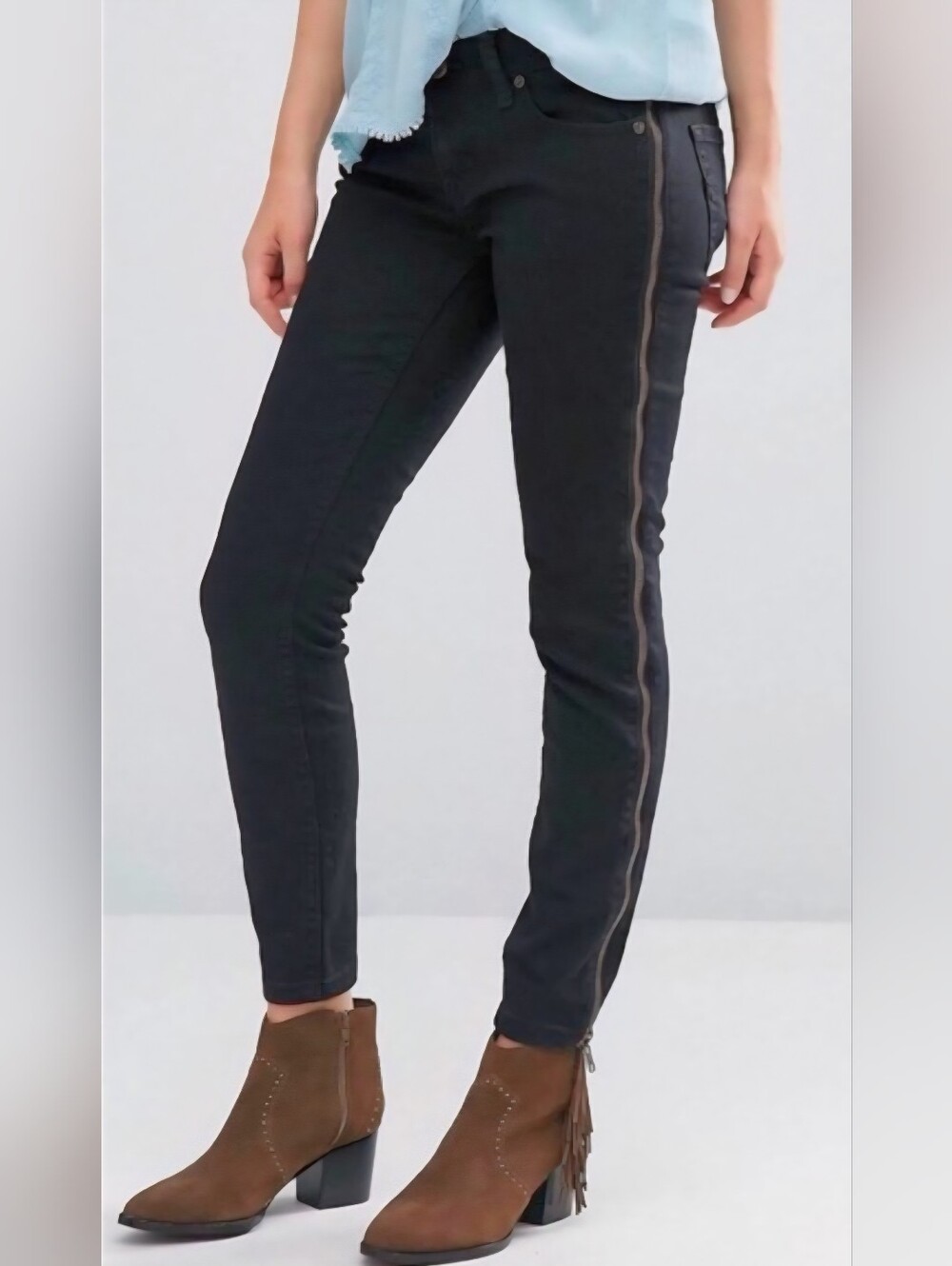 FREE PEOPLE BLACK SKINNY SIDE LEG ZIPPER JEANS, 26
